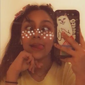 Meet your Posher, Ashley